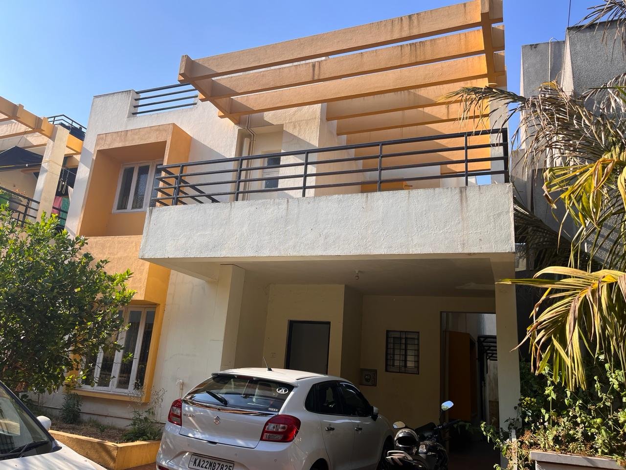 House for Sale At Sanskruti Palms 30x50 3bhk with car parking