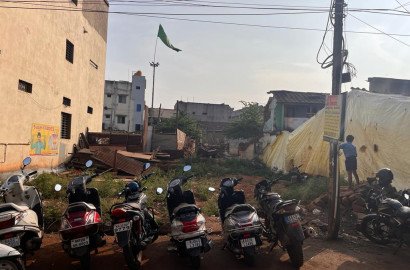 Commercial property for sale clear title at prime location old P B road Near central Bus Stand in belgaum