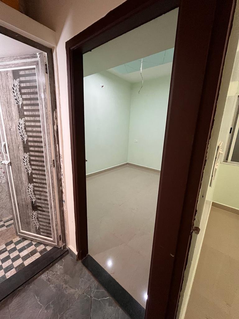 For Sale: 2 BHK House Newly Constructed Well Built Good Locality 20x41