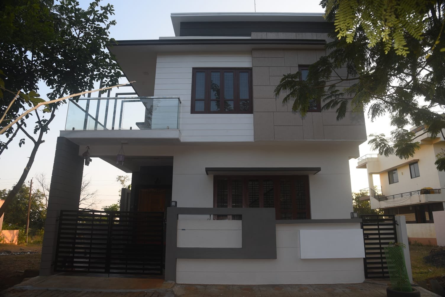 House for Sale at Kangrali KHB Layout Belgaum 30x40 4 BHK Duplex