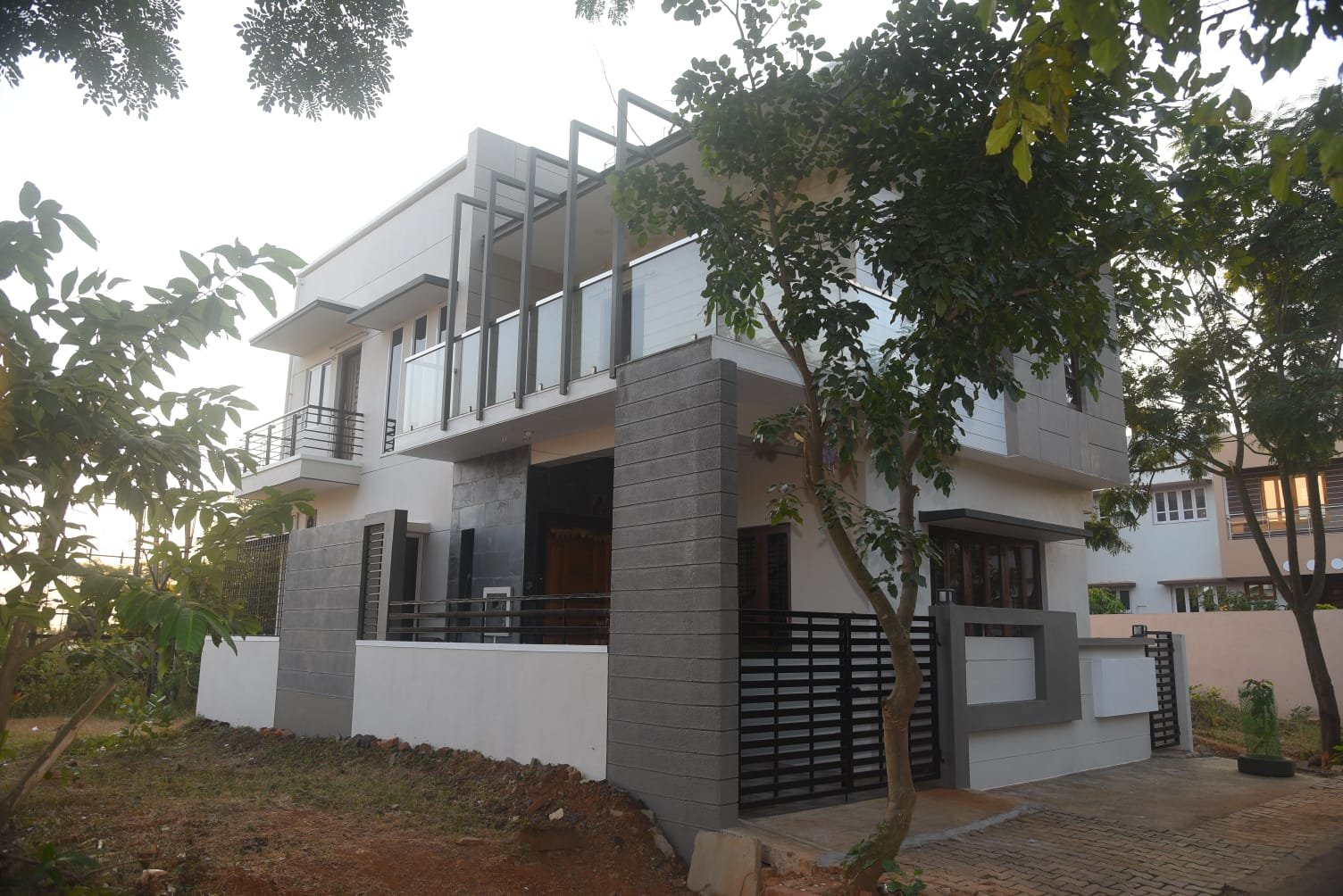 House for Sale at Kangrali KHB Layout Belgaum 30x40 4 BHK Duplex