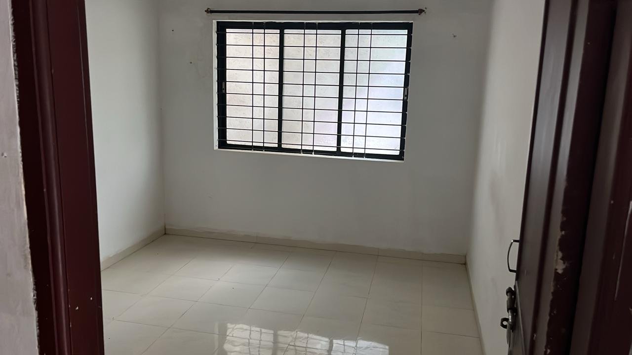 House for Sale at Sadashiv Nagar Belgaum 30x40 4 BHK